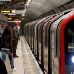 Aumenti record per i trasporti pubblici di Londra: tutte le tariffe 2023