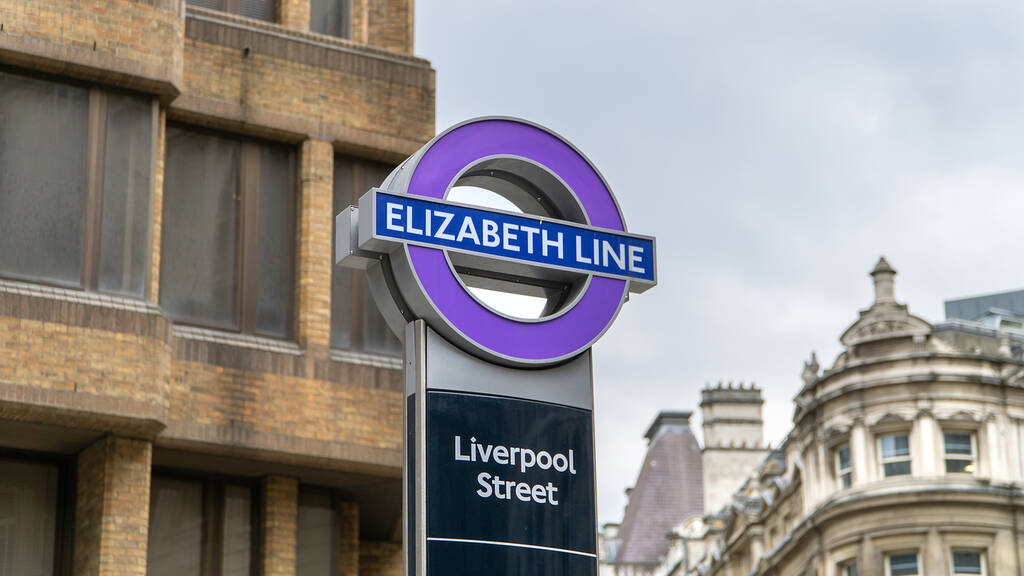 ELIZABETH LINE Londra