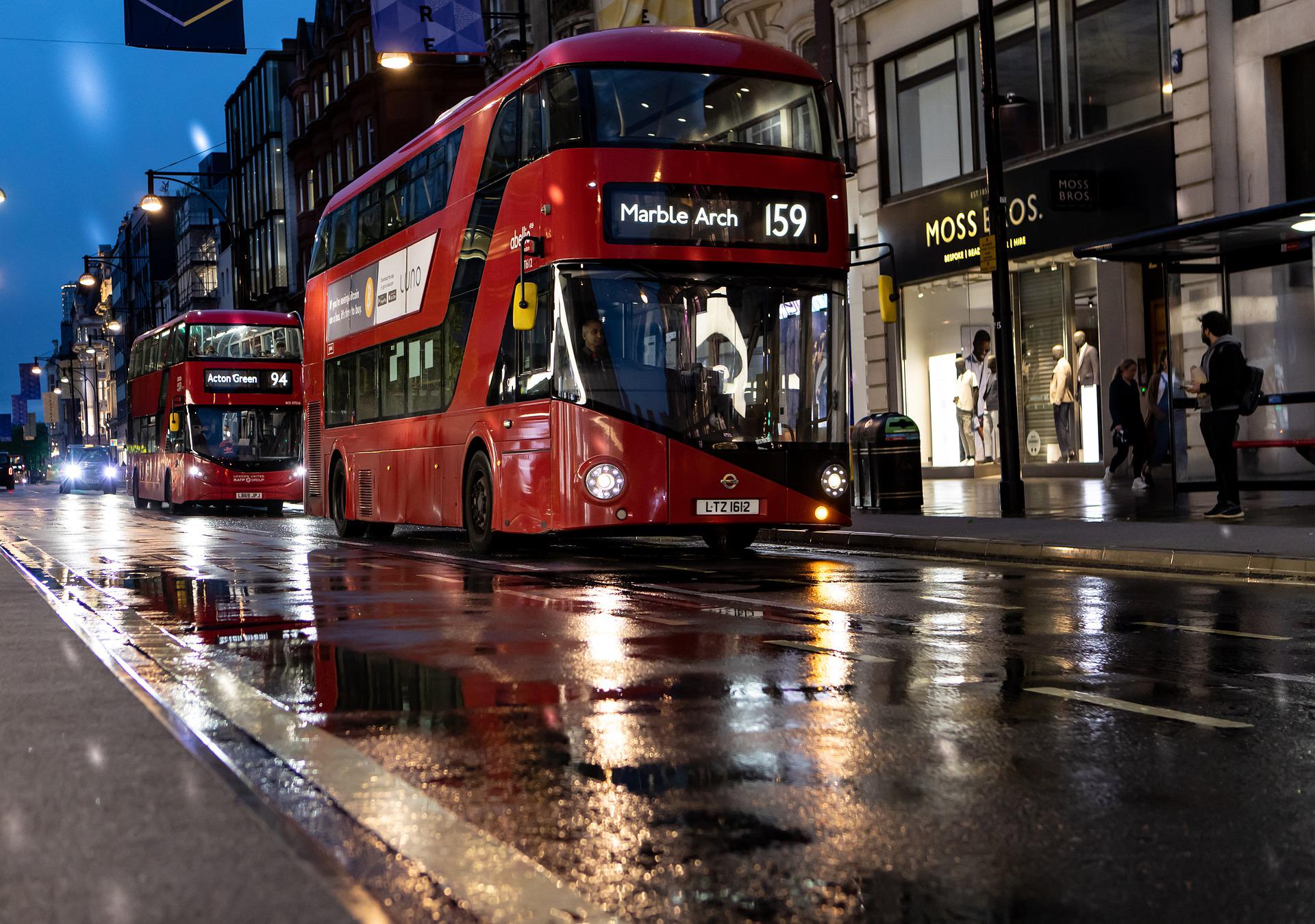 Meteo Londra: weekend variabile e piovoso, poi migliora